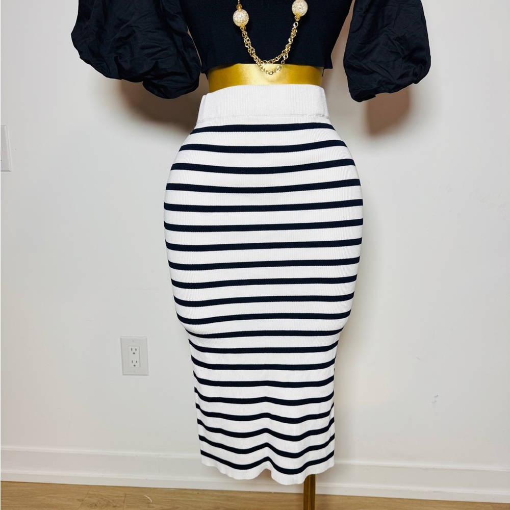 Zara Black and White Midi Pencil Skirt Resort Wear